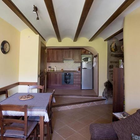 Appartement Casa Coix à Escas Extérieur photo